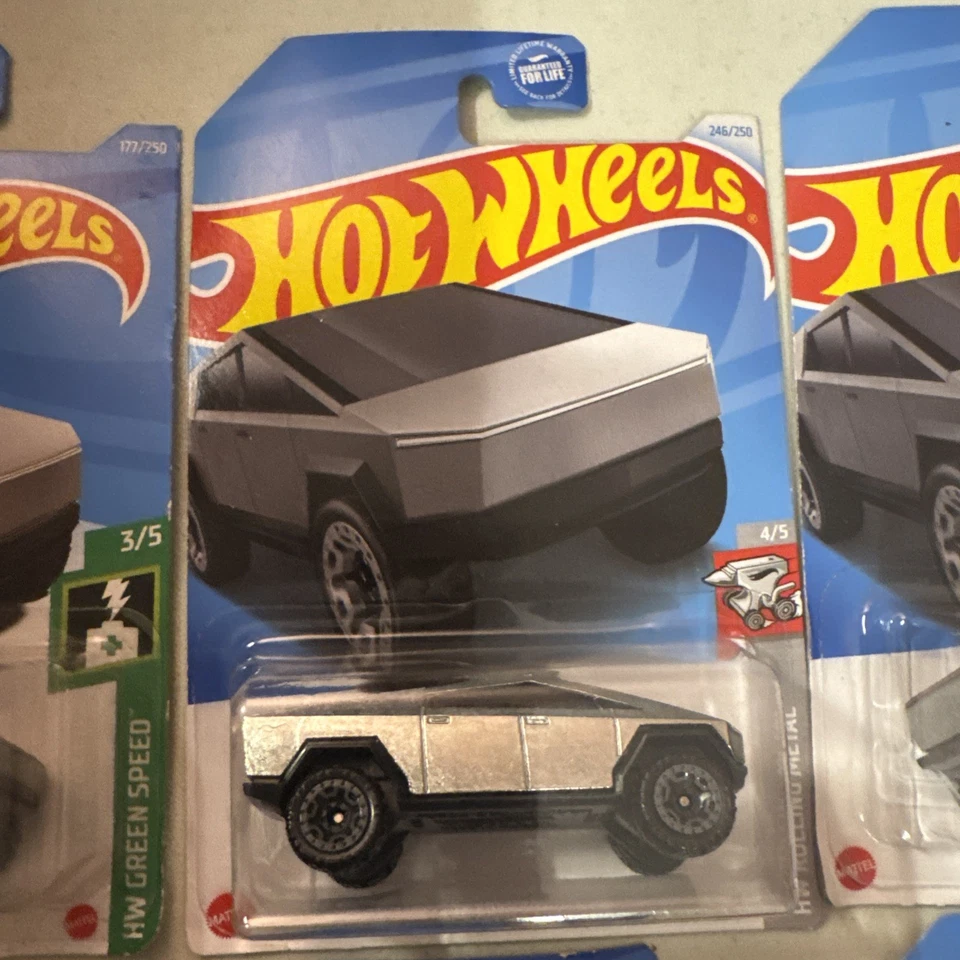 Hotwheels Tesla Cyber Truck ¡Lote de tarjetas cortas y tarjetas regulares!!🛻🚨💥🔥⚡️ Foto 3 de 4