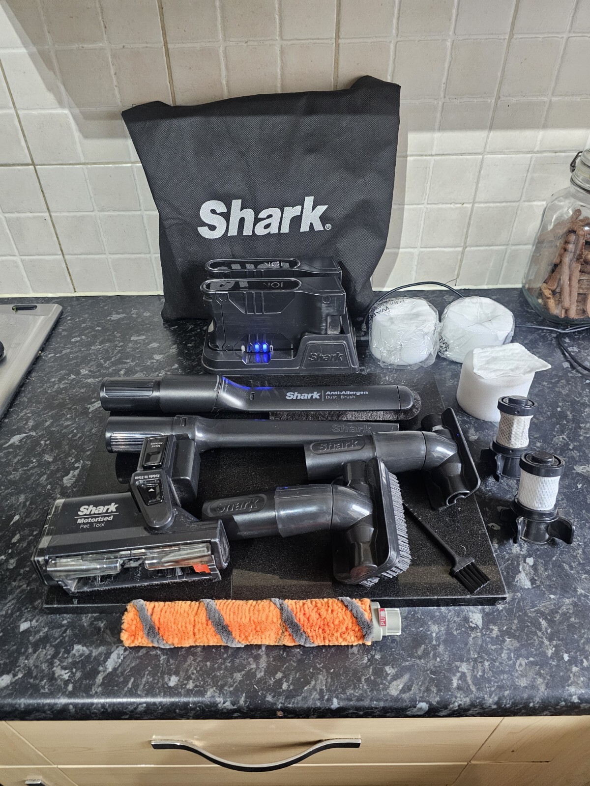 Shark Duo Battery Charger, 2x Batteries, Accessory Kit, 2x Filter Kits, Roller. eBay