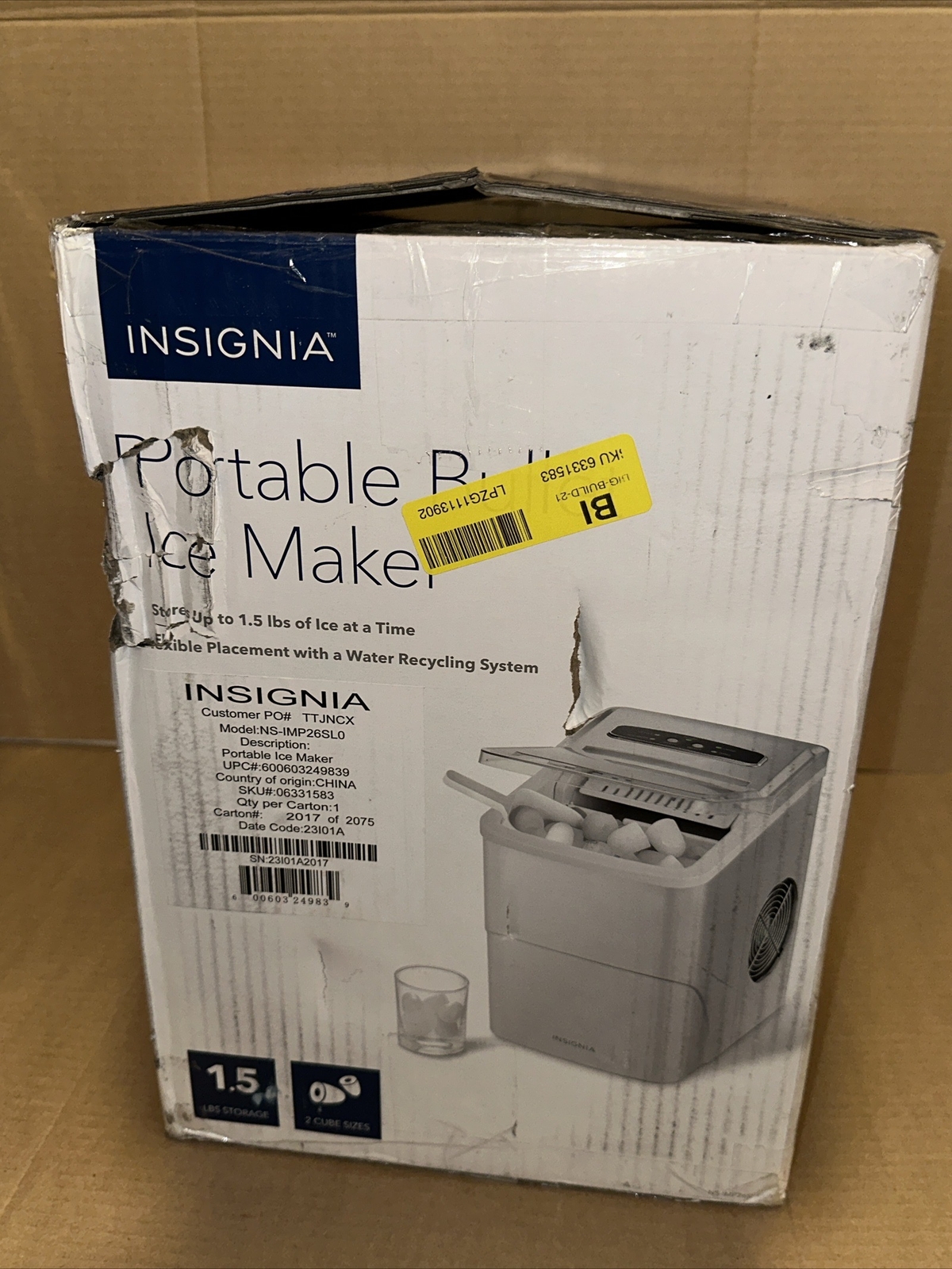 Insignia, Portable Ice Maker, Silver, 26 Lb. Bullet Ice Maker NS