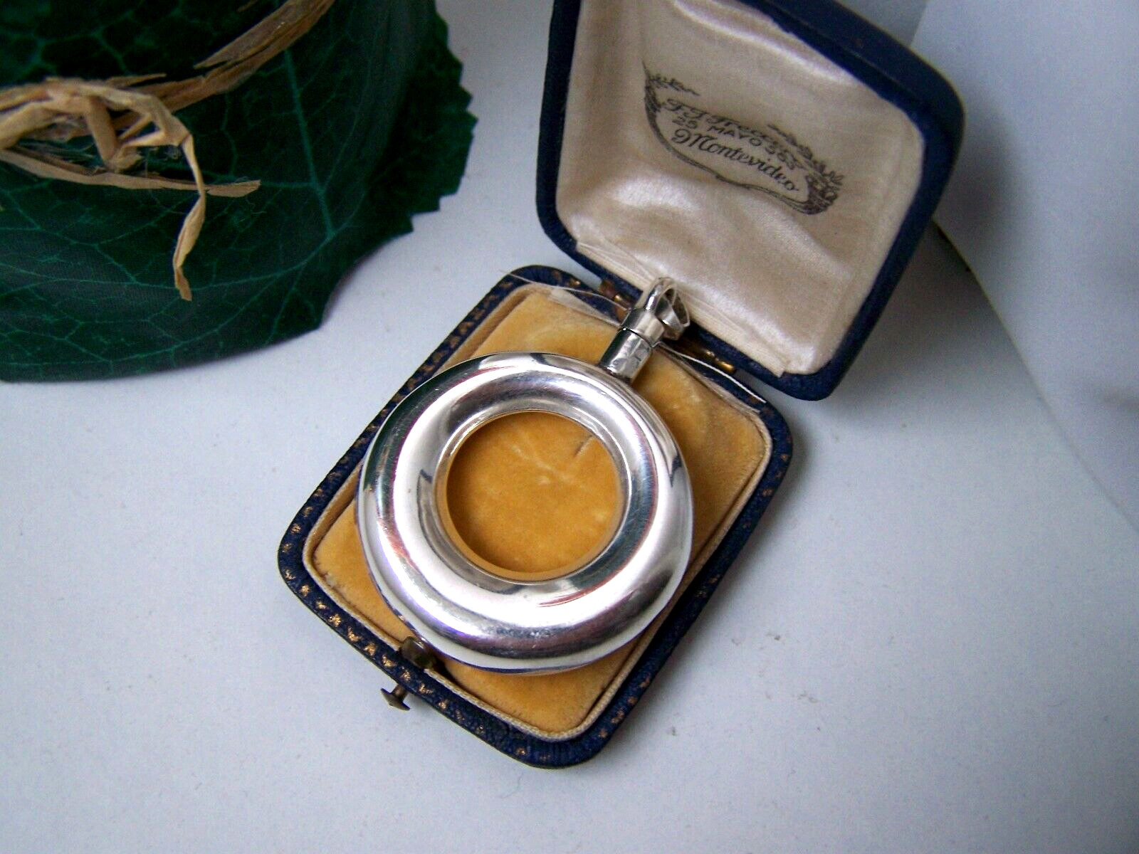 VINTAGE SOLID STERLING SILVER LARGE CHATELAINE PE… - image 2