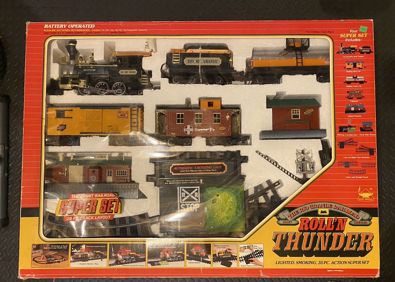 Vintage RIO GRANDE - ROLL'N THUNDER"  Toy Railroad Train Set 35 pc - New Bright