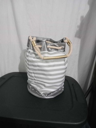 dinsey mickey canvas handbag (34CC) - Picture 2 of 6
