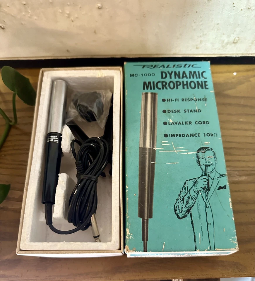 Mc 1000 Dynamic Microphone - Image 3 of 4