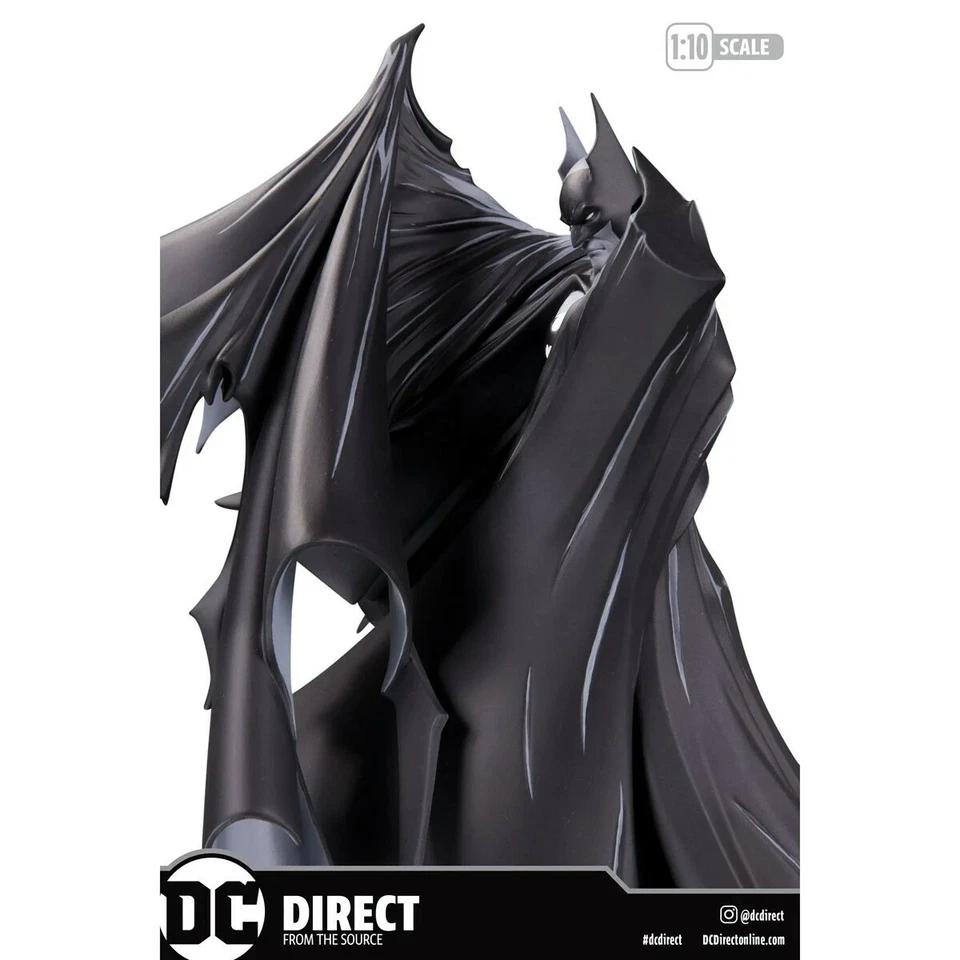 Batman: Blanco y Negro ~ ESTATUA DE BATMAN (TODD MCFARLANE) VERSIÓN 2 (2ª EDICIÓN) Foto 3 de 4