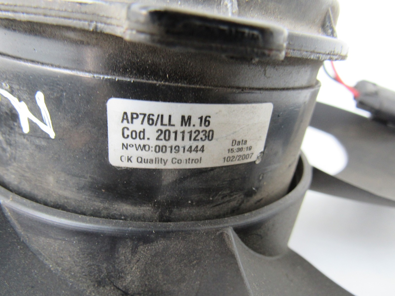 Maserati Quattroporte 2003-2012 Right Fan blade