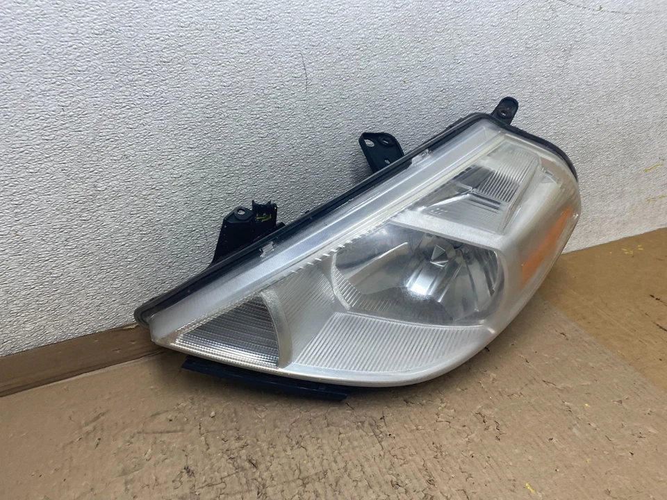 Faro conductor izquierdo Nissan Versa 2008 a 2012 lado izquierdo DEPO U2481 DW Foto 3 de 4