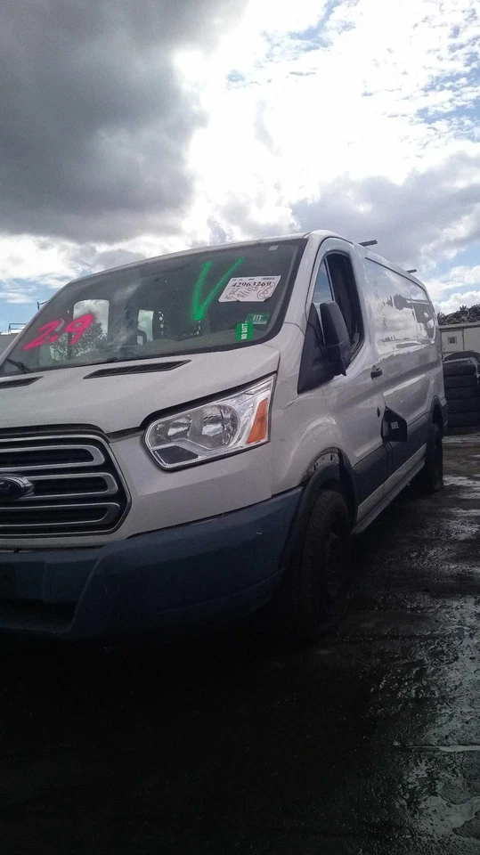 Used Front Grille fits: 2016 Ford Transit 250 center without body color surround - Изображение 2 из 4