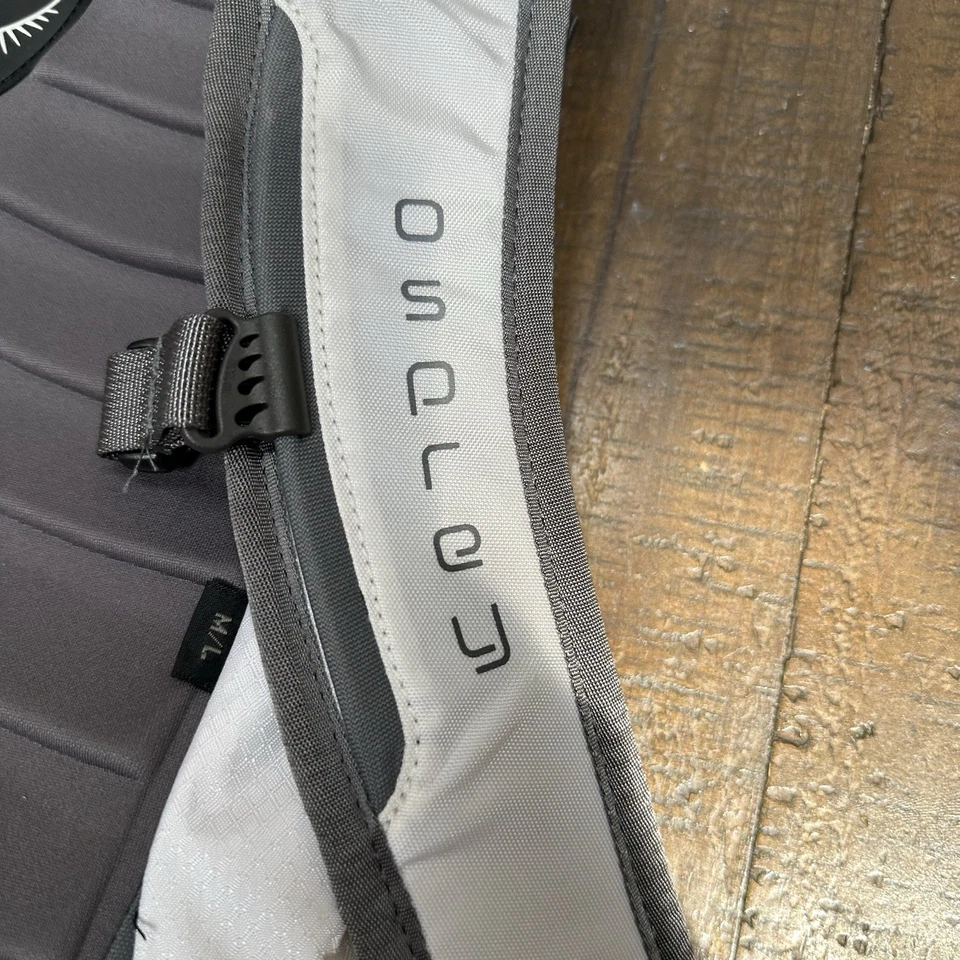 Osprey Karve II Mochila Esquí Snowboard Paquete de Hidratación Gris Blanco Talla M/L Foto 4 de 4