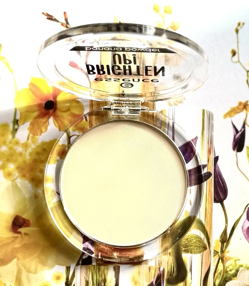 Essence Brighten Up! Banana Powder Mattifying Compact Powder 9g - Bild 2 von 2