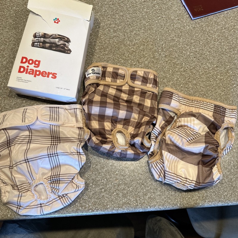 Large 3-Pack Washable Dog Diapers with Extenders. Stylish Oxford NEW (open box)