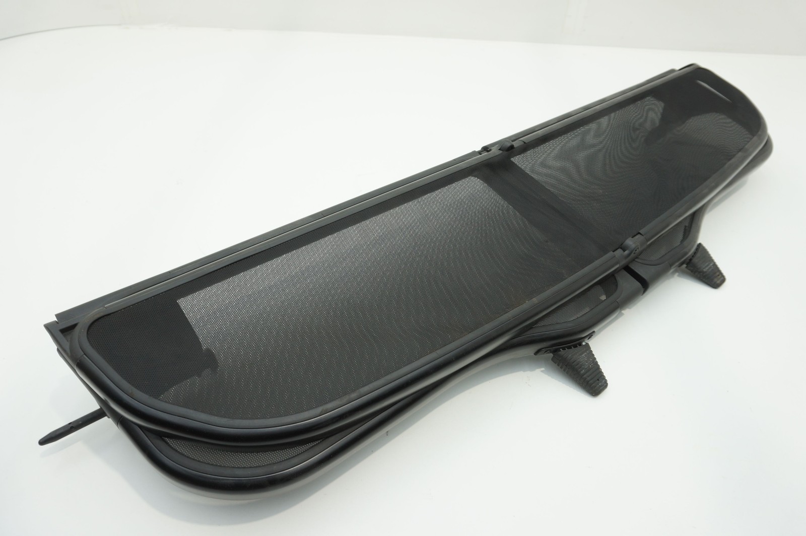 Aston Martin Vanquish 2012-2018 Rear Wind deflector P/N 6G43L613G24AA