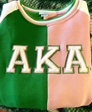 Ivy Storehouse Women's Long Sleeve AKA Sweatshirt Pink/Green Medium Excellent