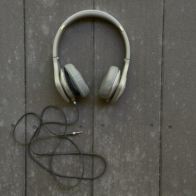 Monster DNA On Ear Headphones Wired White Gray - USED