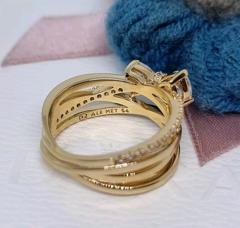 NEW BOXED Genuine Pandora Sparkling Bow & Crossover Band Ring Size 54 💕 - Image 2 of 4