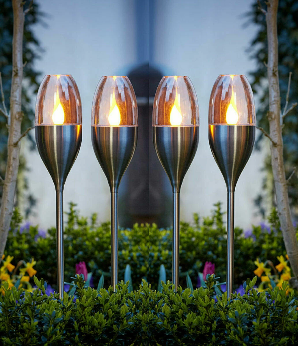 Flame effect sales solar garden lights