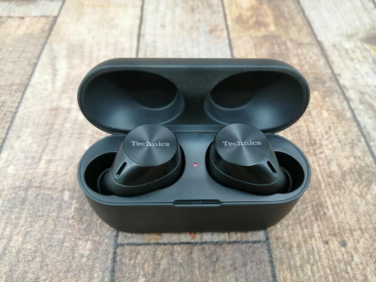 Technics AZ60M2 True Wireless Noise Cancelling Earbuds Black