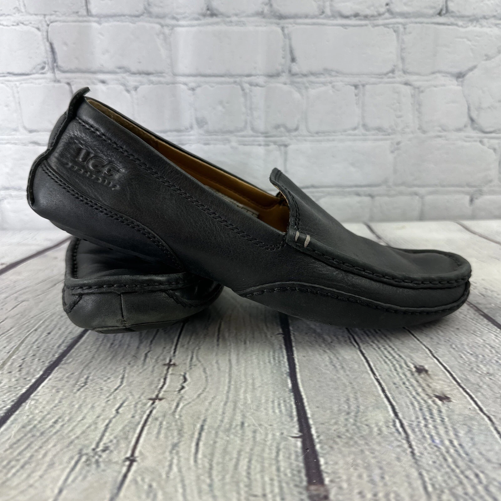 Mocassini da guida UGG da uomo in pelle marrone Indy taglia 9 5