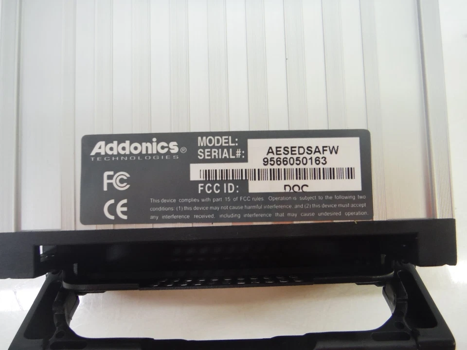 Addonics Saturn EXDrive 1-Bay External 3.5-Inch SATA Firewire AESEDSAFW - Image 4 of 4