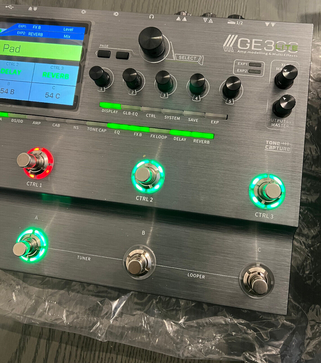 mooer ge300 lite Guitar Multi Effecter New Open Box Item