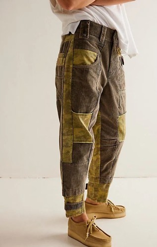 We The Free People Rhodes Patched Utility Pants Size XS Green Cord Dark Camo - Picture 3 of 14