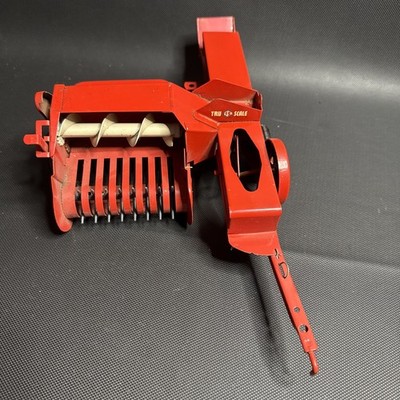 Vintage Tru-Scale - 1/16th Scale - Red Square Hay Baler