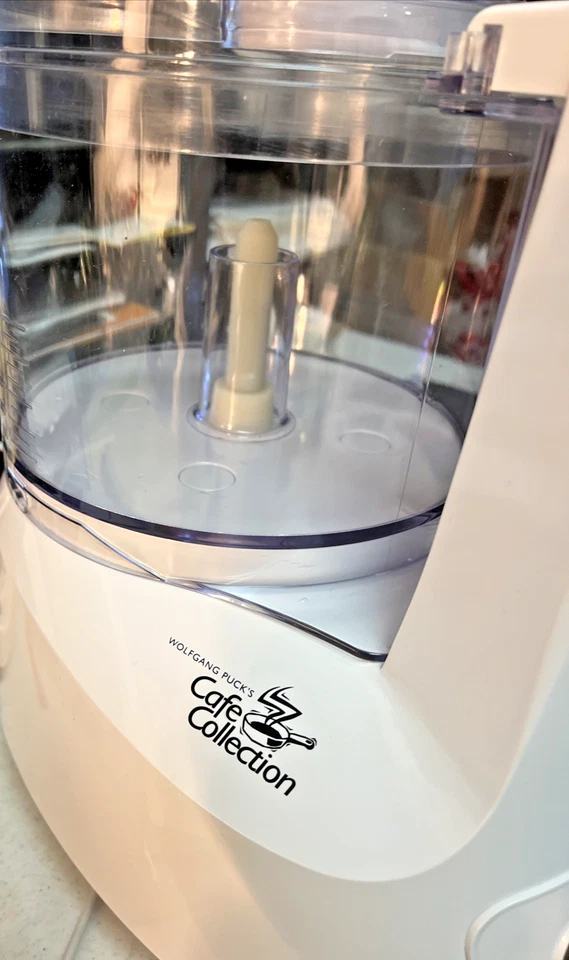 Wolfgang Puck 11 Cup Food Processor Open Box Never Used Model CCFP0010 Tested - Image 3 of 4