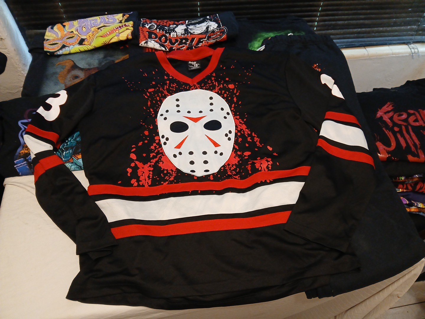 Lot 12 Universal Studios Halloween Horror Nights FRIDAY 13TH Men T-Shirt SZ XL