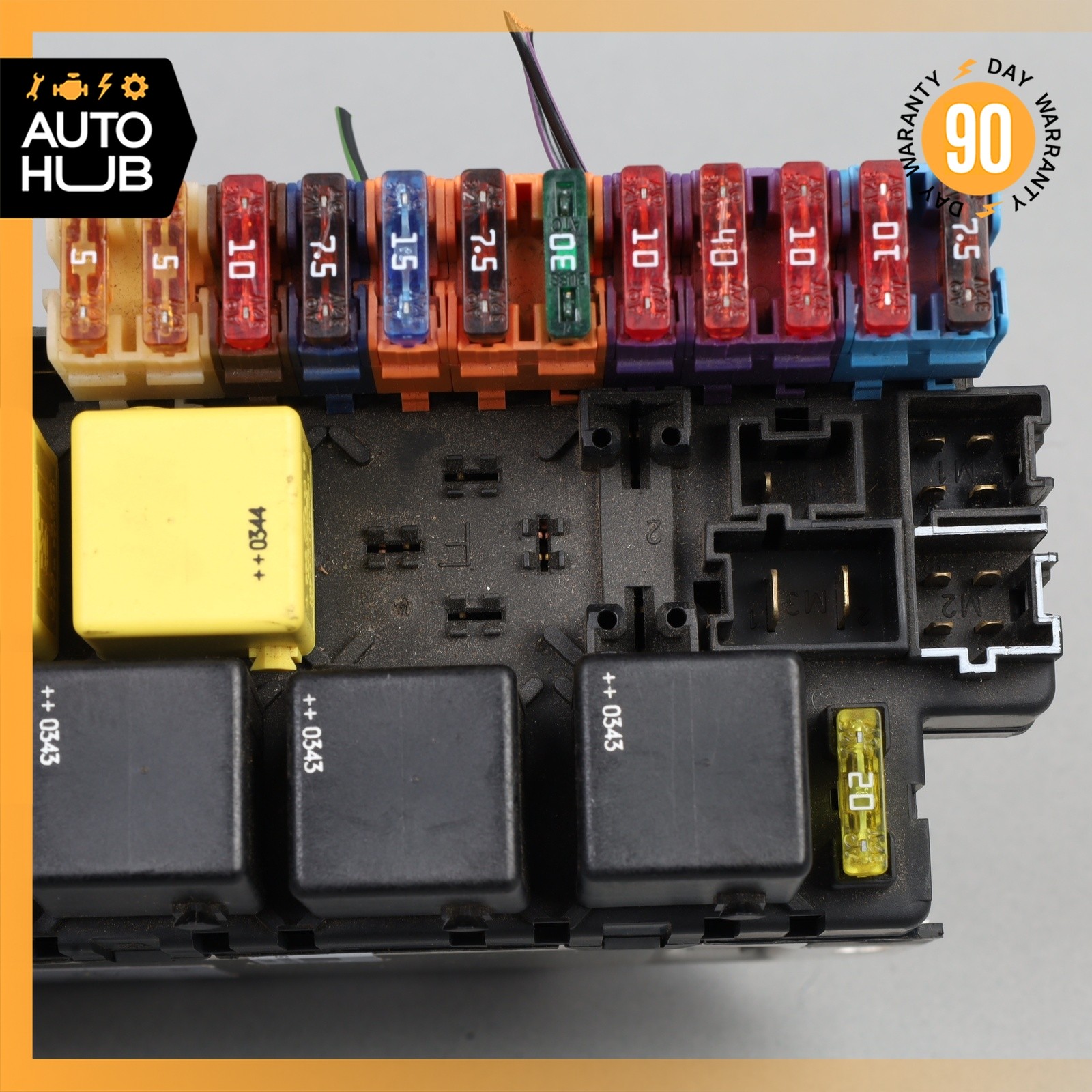 03-12 Mercedes R230 SL500 SL55 AMG Front Left SAM Fuse Box Control Module OEM