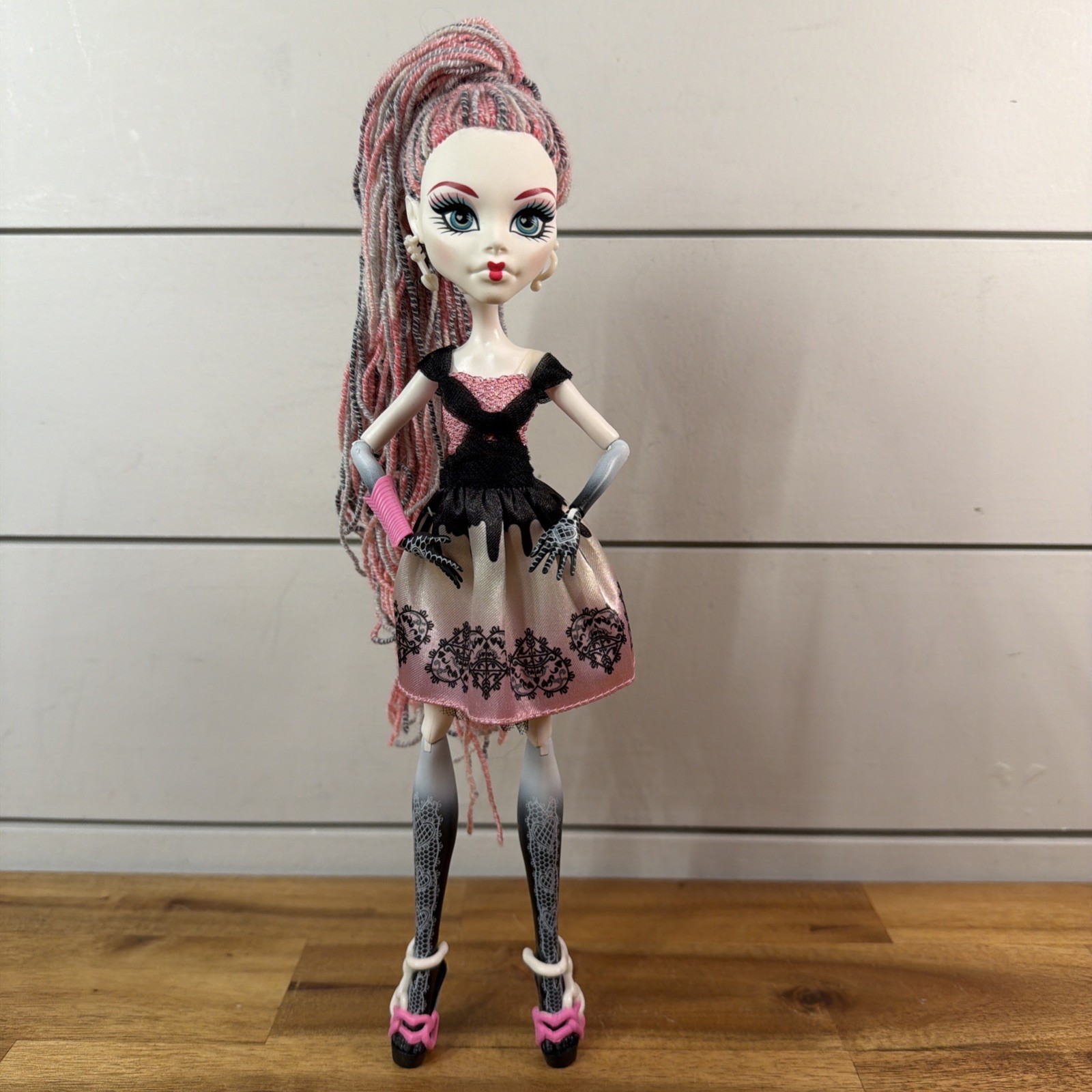 Monster High C.A. Cupid Doll With Custom Yarn style hair OOA