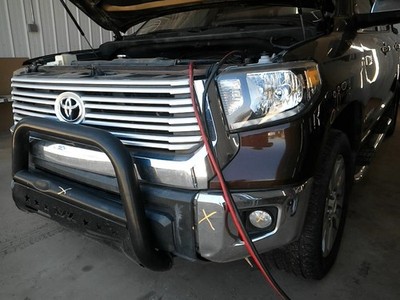 TUNDRA    2014 Keys/Latches/Locks 104968774
