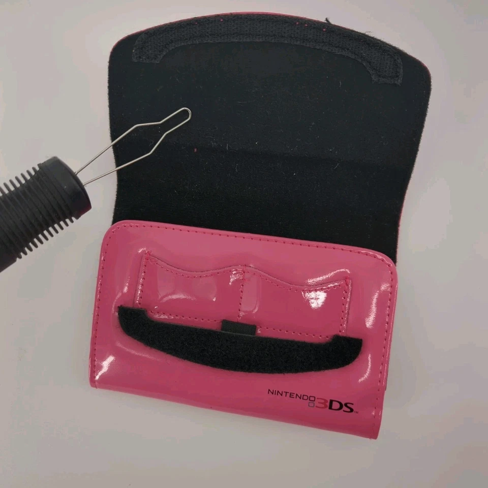 Funda portátil para juegos Hello Kitty Nintendo 3DS con capacidad para 2 juegos Sanrio rosa Foto 4 de 4