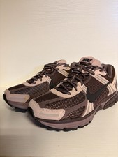 Nike Herren Sneaker Low Top Mesh gepolstert Schnürung Braun/Beige 42,5