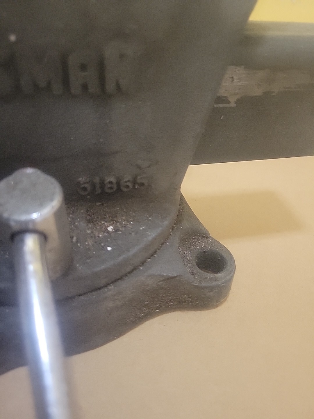 CRAFTSMAN 51865 4 1/2'' BENCH VISE ANVIL. REVERSABLE JAW MADE IN USA