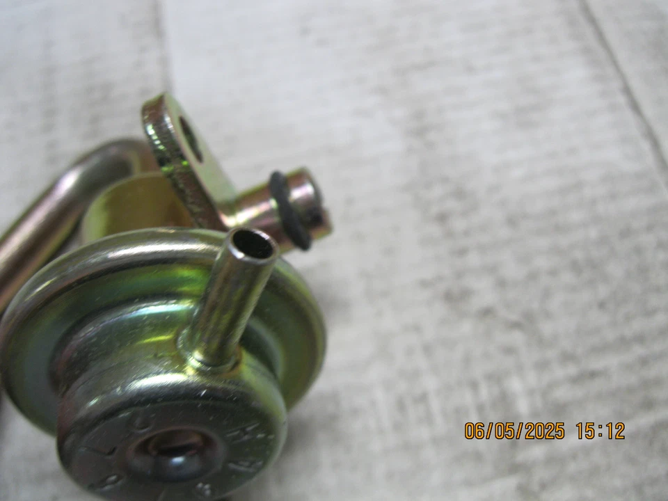 Tomco 21086 - Fuel Injection Pressure Regulator - Imagem 4 de 4