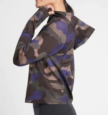 Athleta Pinnacle Hoodie Camouflage Cropped Long Sleeve Women's Size Medium