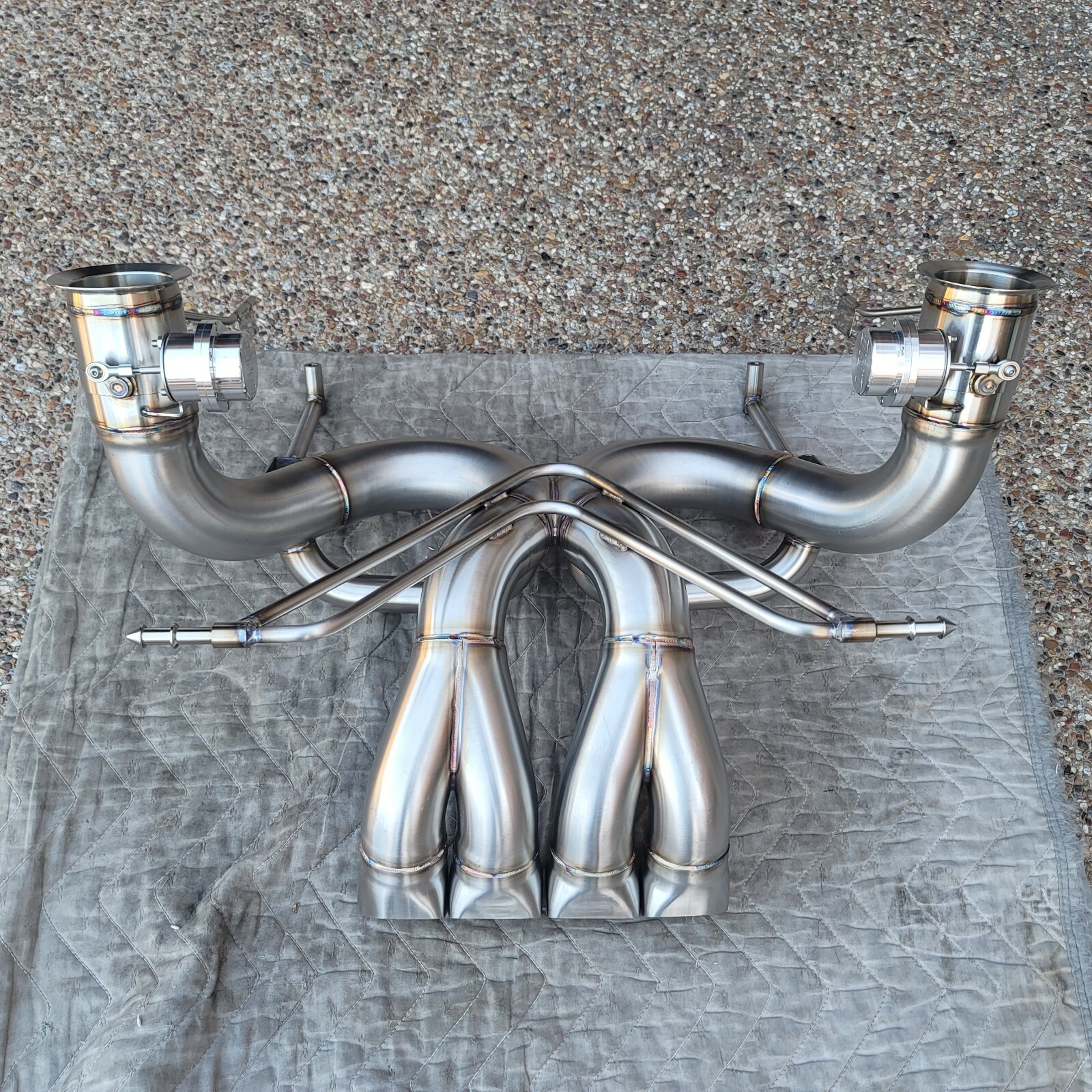 LAMBORGHINI AVENTADOR NEW LNB SYSTEM PERFORMANCE EXHAUST FOR 2012 - 2016 MODELS