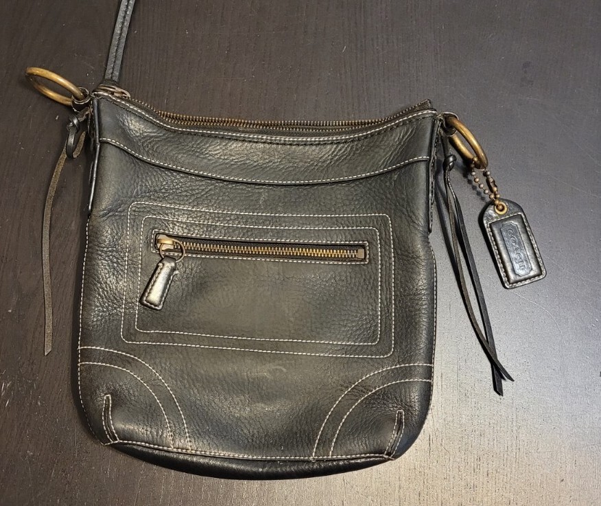 Coach Black Bleeker Duffle Bag Crossbody Purse NO STR… Gem