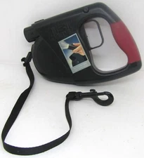 Animal Planet Retractable LED Lighted Dog Leash.