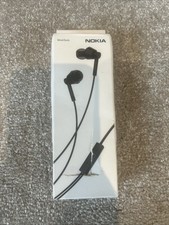 Nokia WB-101 Wired Buds In-Ear Headphones with Microphone. Black. ( Damaged Box)