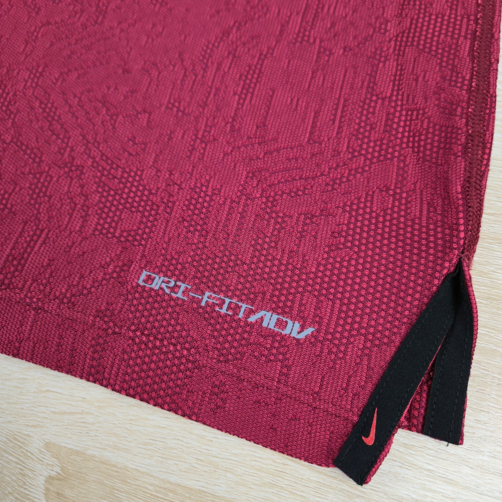 Men’s M Nike Tiger Woods Dri-Fit ADV Blade Snap AOP Camo Pattern Golf Polo Shirt thumbnail 5