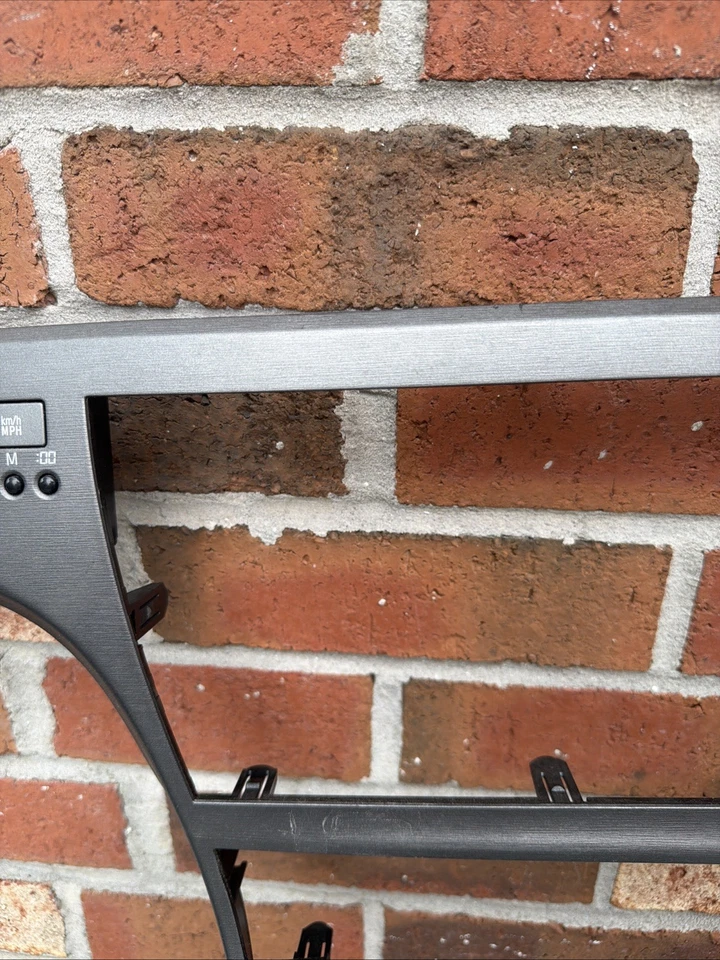 Toyota Prius 2012-2015 tablero central radio embellecedor bisel OEM 55474-47080 Foto 3 de 4