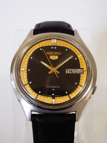Seiko 5 7009 8020 Men's Vintage Automatic Wristwatch March 1981 GWO