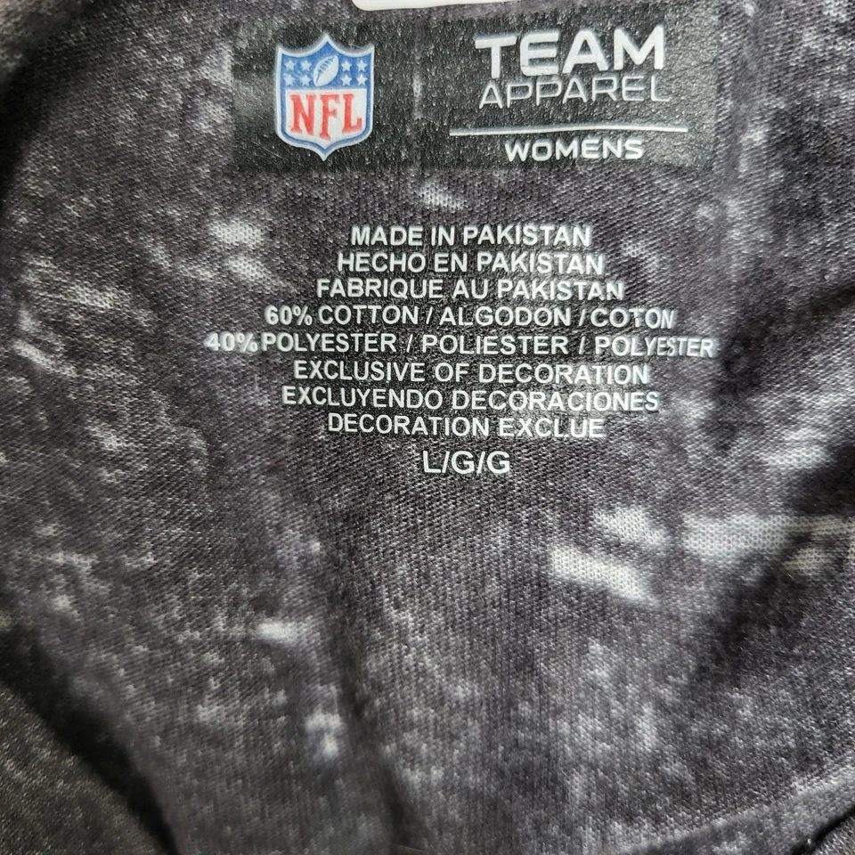 Camisa para mujer Oakland Raiders PEQUEÑA negra envejecida logotipo gráfico de la NFL Foto 3 de 4