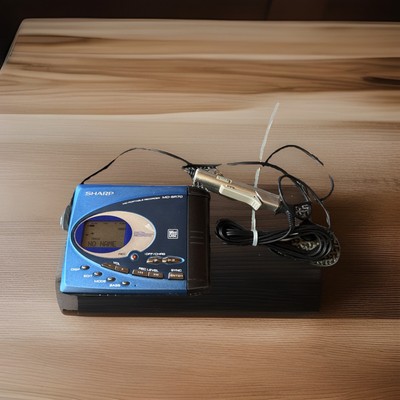 Sharp MD SR70 Silber Minidisc   ) ok guter Ton