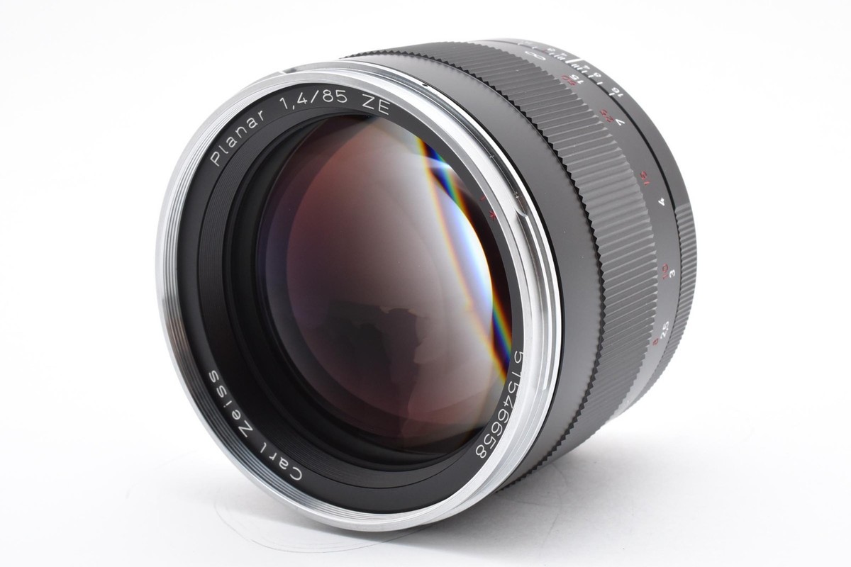 美品　Carl Zeiss EFマウント　プラナー85ｍｍF1.4 Mint+++] Carl Zeiss Planar 85mm F1.4 ZE MF Lens for Canon EF from