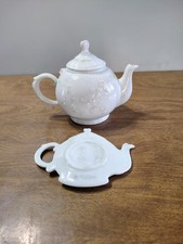 Vintage 1993 Precious Moments Teapot, Teabag Holder And Salt And Pepper Shakers
