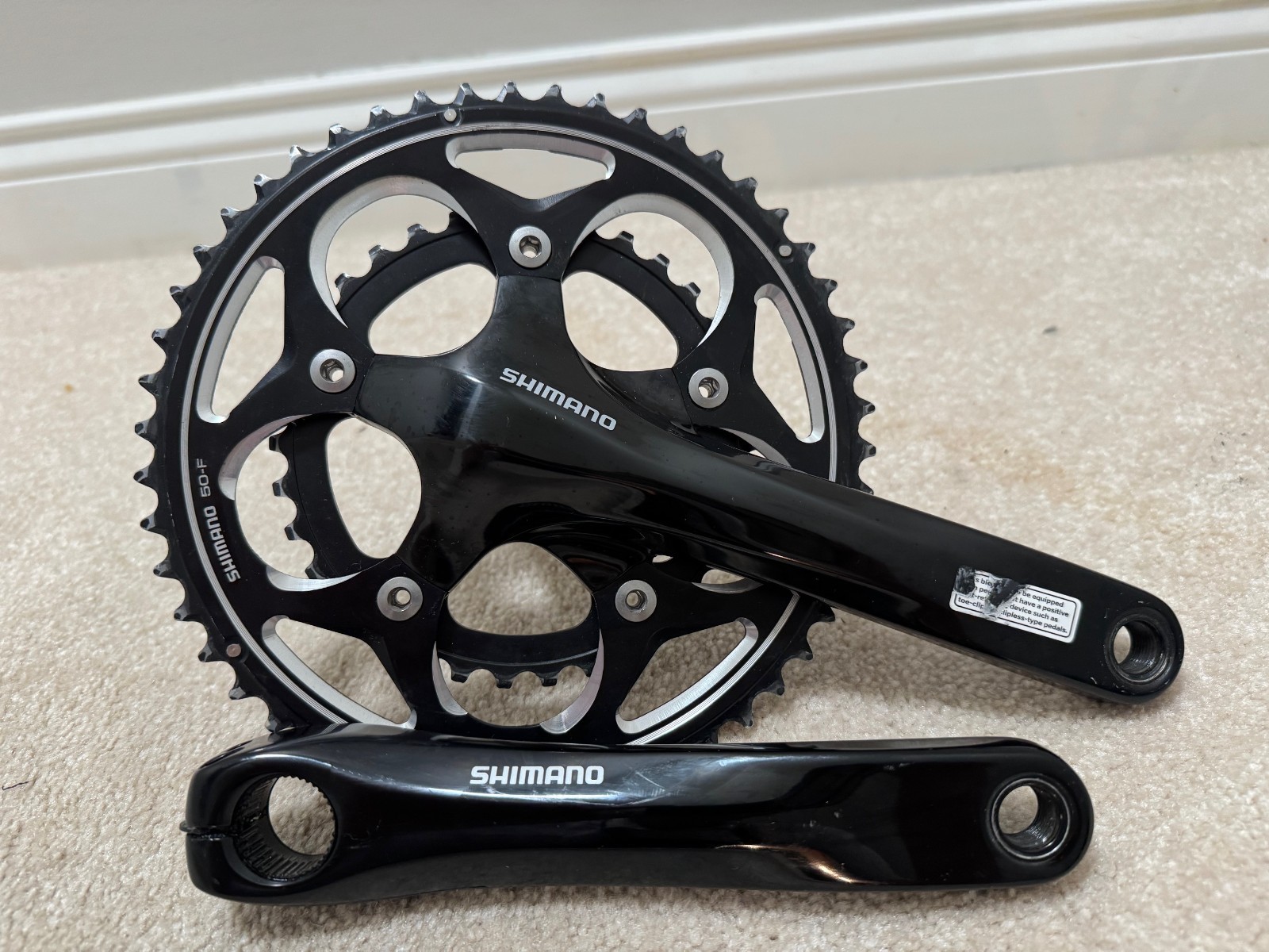 Shimano FC-R563 10 speed Road Bike Crankset 175mm, 50/34 cha