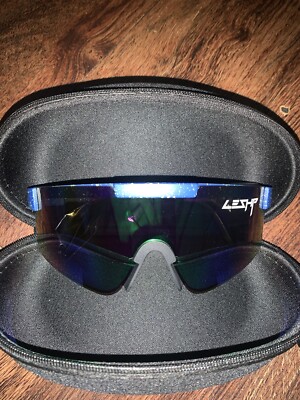 Leshp Sports Sunglasses Uv400 Polarized Blue Frame Green Specs Beach Rare