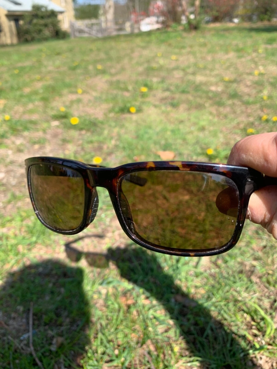Sunglasses that stay hotsell on your head