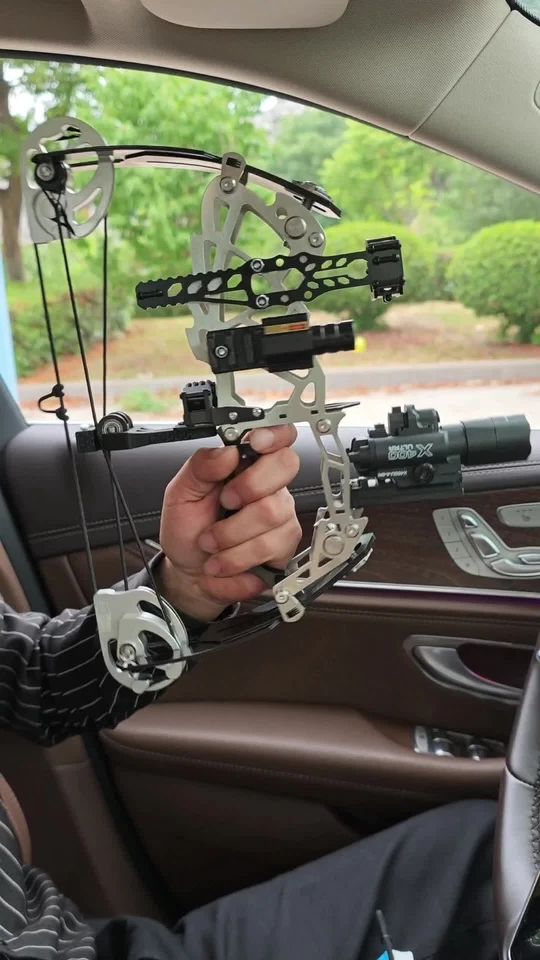 13" Mini Compound Bow Arrows Set 15-32lbs Archery Hunting Shoot Right Left Hand - Image 3 of 4